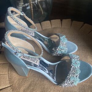 badgley mischka high heels